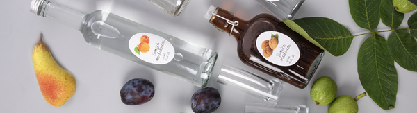 Slouží k uchování domácích sirupů, limonád, likérů, vína i pálenek.