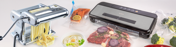 Šikovné strojky usnadní a urychlí přípravu oblíbených jídel, zpracování ovoce, zeleniny, těsta nebo krémů. 
