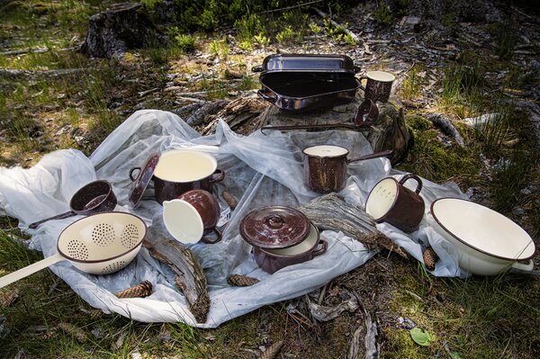 Poklice BROWN pr. 16 cm