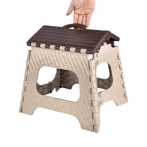 Skládací stolička