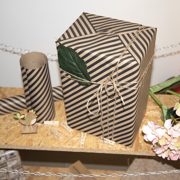 Balicí papír 200x70 cm