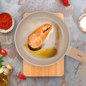 Pánev ECRINA pr. 24 cm