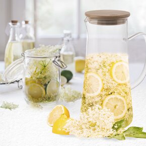 Džbán s víčkem 1,5 l