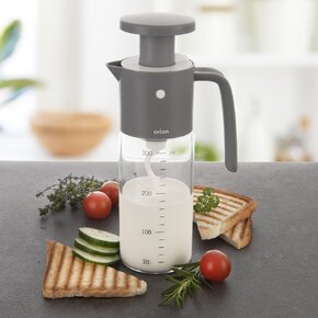 Ruční mixér na dresinky 0,3 l