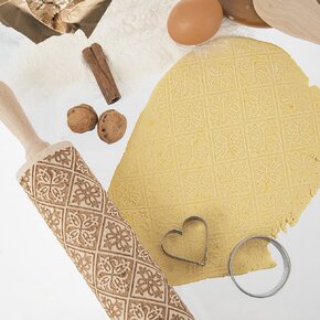 Váleček na těsto Zvonečky d. 20 cm