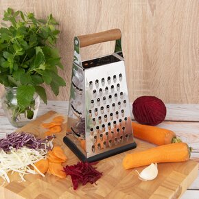 Struhadlo čtyřhrané s rukojetí