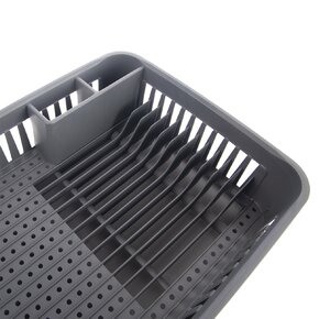 Odkapávač na nádobí s podnosem