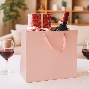 Dárková taška vytlačovaná srdíčka 31x12x26 cm