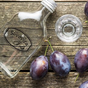 Samolepky na láhve Slivovica